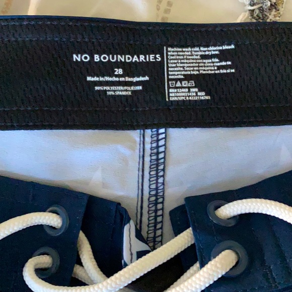 Men’s America Swim Trunks - Picture 2 of 4